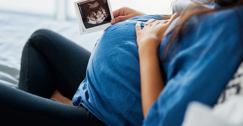 آزمایشات سه ماهه دوم بارداری شامل چیست؟